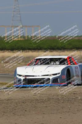 media/Apr-30-2022-CalClub SCCA (Sat) [[98b58ad398]]/Group 4/Race (Outside Grapevine)/